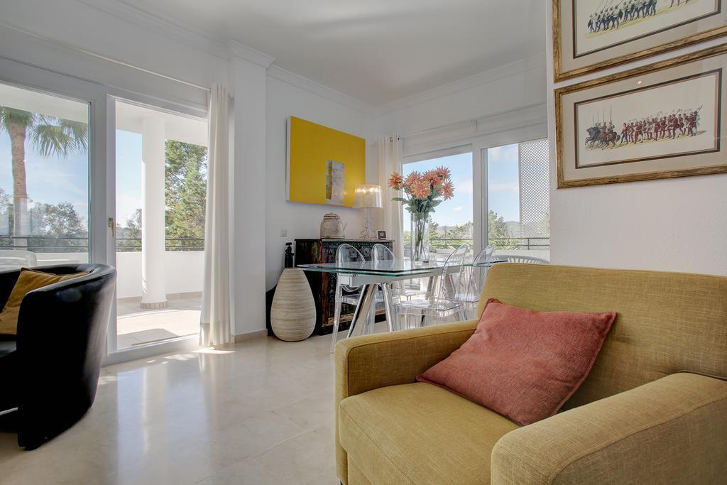 Sunny Golf Apartment Estepona Buitenkant foto