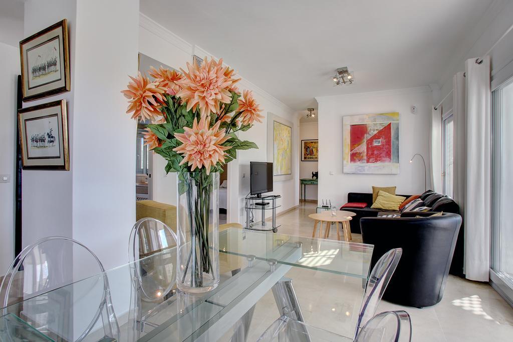 Sunny Golf Apartment Estepona Buitenkant foto